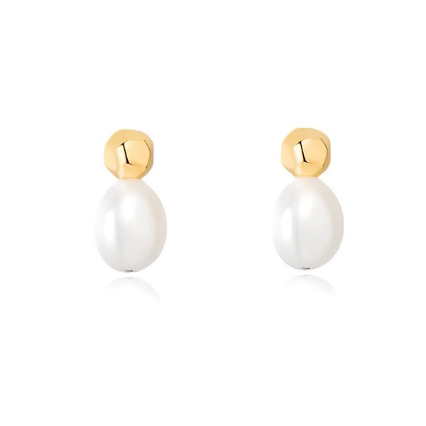 Elegant And Delicate Freshwater Pearl Earrings